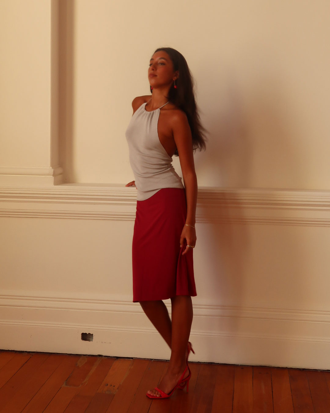 Harper Halter Top 90s-inspired high-neck halter in ribbed knit fabric